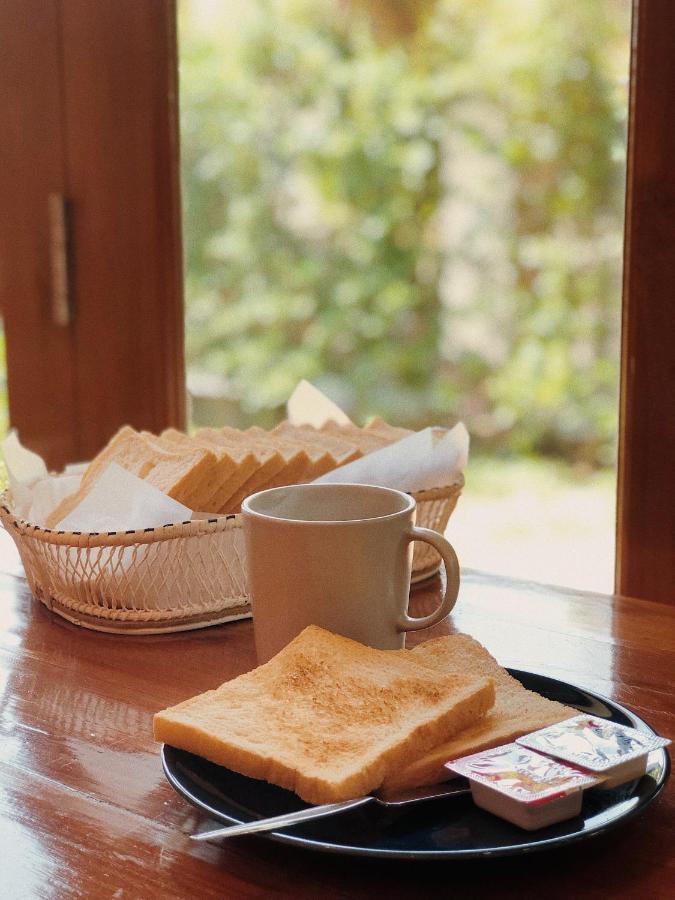 The Cozy Hotel Пхетбури Экстерьер фото